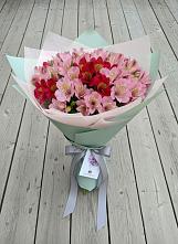 Букет цветов из:  Альстромерии в Бабаево