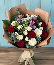 Букет цветов из:  Розы и Альстромерии в Бабаево