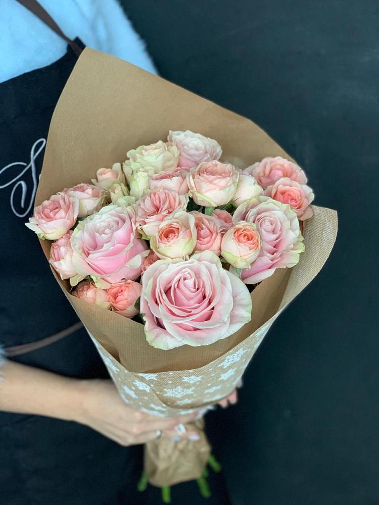 Букет цветов из: Хризантемы и Розы в Бабаево