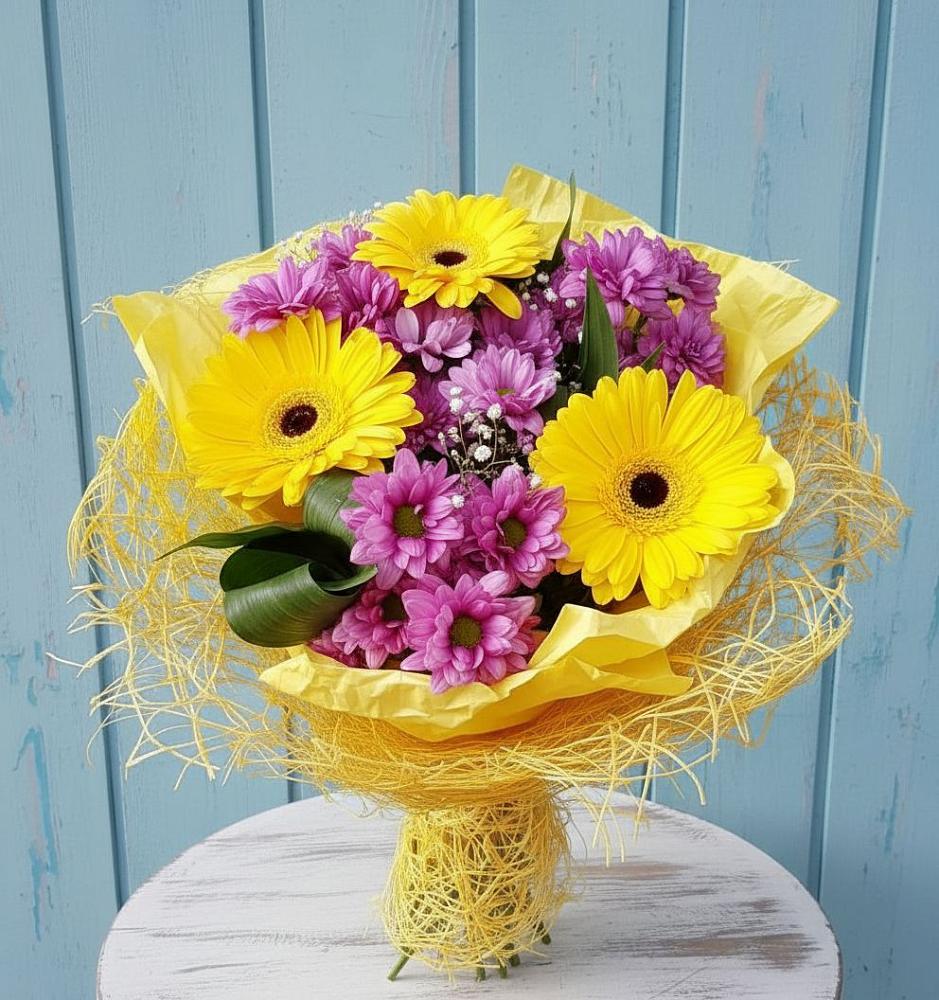 Букет цветов из: Хризантемы и Герберы в Бабаево