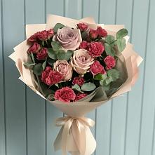Букет цветов из:  Гвоздики и Розы в Бабаево