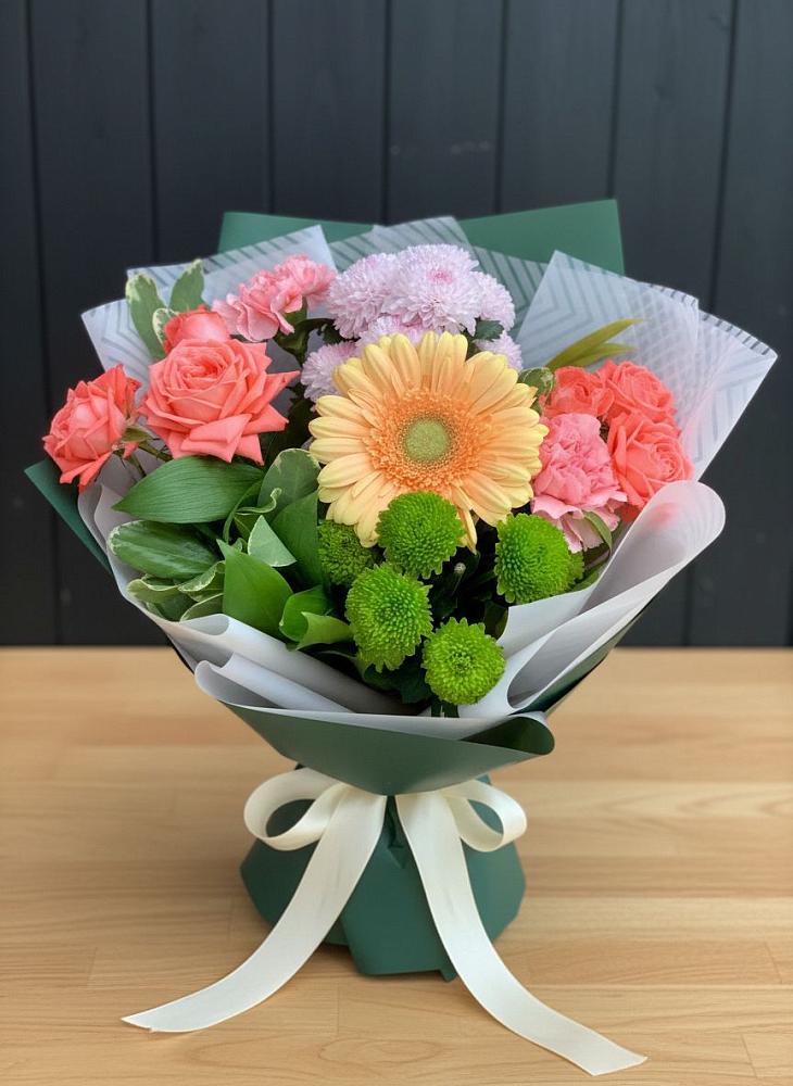 Букет цветов из: Гвоздики, Розы, Герберы и Хризантемы в Бабаево